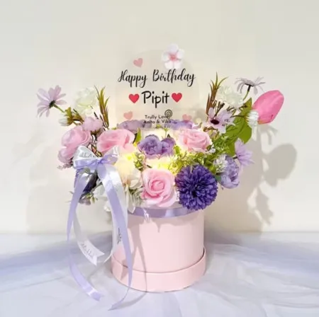Bloom Box Akrilik Ucapan Ulang Tahun Daan Mogot